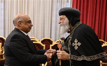 وزير العدل يزور الكاتدرائية المرقسية للتهنئة بعيد الميلاد المجيد