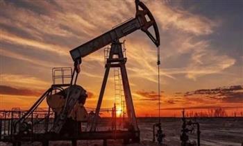   النفط يتراجع 1% خلال نهاية التعاملات اليوم الثلاثاء