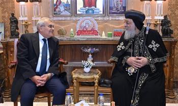   البابا تواضروس الثاني يستقبل رئيس مجلس الشيوخ للتهنئة بعيد الميلاد المجيد 