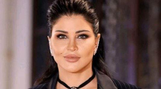 جومانا مراد تشعل سباق رمضان بـ"اللون الأزرق"