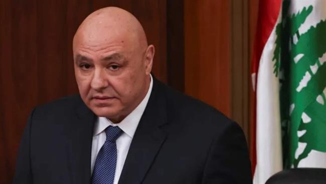 الرئيس اللبناني يبحث مع وزير دفاعه الأوضاع الأمنية