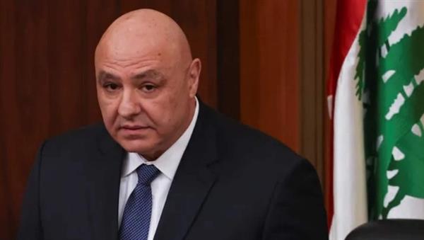 الرئيس اللبناني يبحث مع وزير دفاعه الأوضاع الأمنية