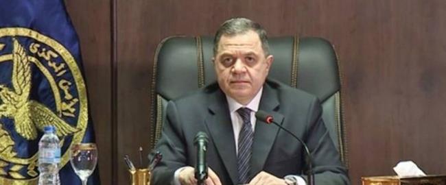 وزير الداخلية يبعث برقيات تهنئة لرؤساء الطوائف المسيحية بمناسبة عيد الميلاد المجيد