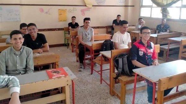 امتحانات نصف العام لصفوف النقل تنطلق الأسبوع المقبل