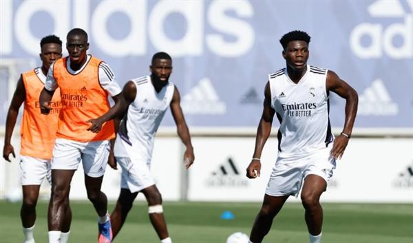 ريال مدريد يختتم تدريباته استعدادًا لـ السوبر الإسباني