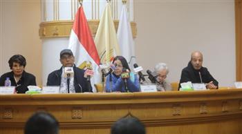   عبلة الرويني: مهرجان المسرح العربي يدعم الحياة ويملك مشروعًا مهمًا