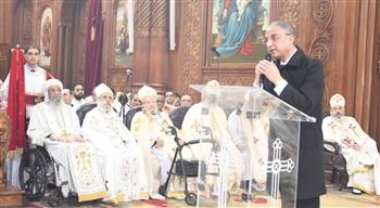   محافظ الفيوم يزور الكنائس لتقديم التهنئة للإخوة الأقباط بعيد الميلاد المجيد 