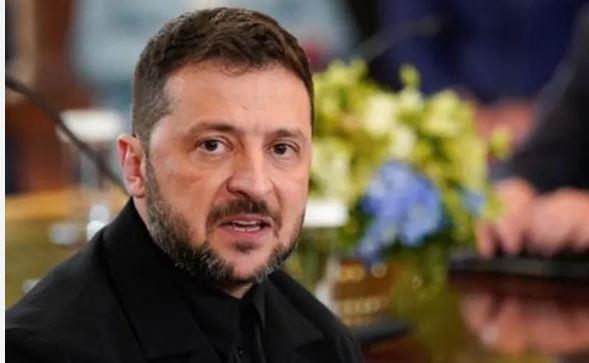 الرئيس الأوكراني يصل إلى قبرص في أول زيارة له منذ بدء العمليات العسكرية الروسية