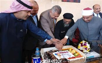   محافظ جنوب سيناء ينيب السكرتير العام ورؤساء المدن لتهنئة الأقباط بعيد الميلاد المجيد