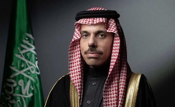 وزير خارجية السعودية يبحث مع مسؤولين أمريكيين علاقات التعاون