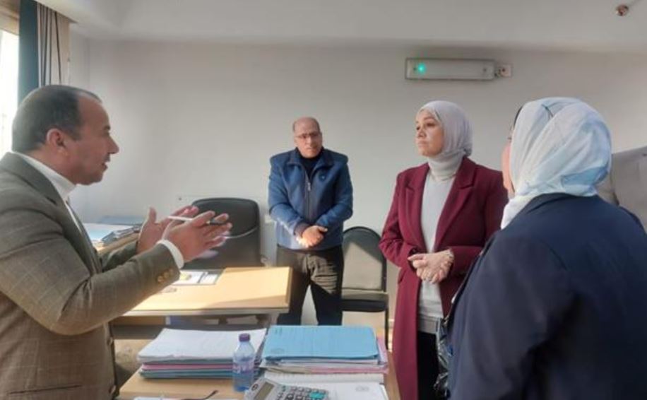 رئيسة مصلحة الضرائب تجري جولة ميدانية بالإسكندرية لمتابعة الخدمات الضريبية