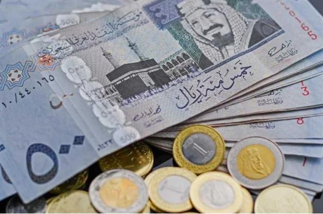 الريال السعودي ثابت في البنوك المصرية.. متابعة لحظية لآخر الأسعار