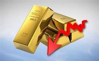تراجع الذهب في آسيا مع صعود الدولار وترقب بيانات الوظائف الأمريكية