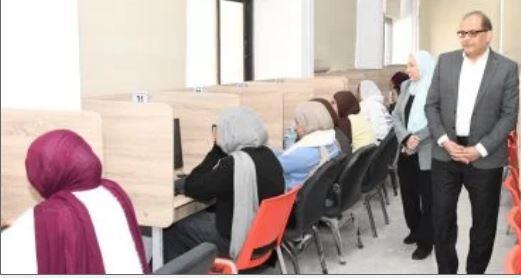 بدء الاختبارات الإلكترونية بكلية تكنولوجيا المختبرات الطبية بجامعة الإسماعيلية
