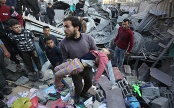   استشهاد 10 فلسطينيين في قصف الاحتلال الإسرائيلي على قطاع غزة  ​