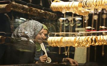   تعاملات الذهب المسائية.. عيار 21 بـ 5970 جنيها