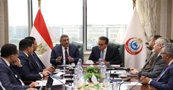 وزير الصحة يبحث تنفيذ مدينتين طبيتين بالعلمين والعاصمة الإدارية الجديدة