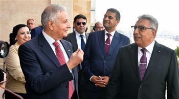 محافظ الدقهلية والقائم بأعمال السفارة الأمريكية يفتتحان الركن الأمريكي