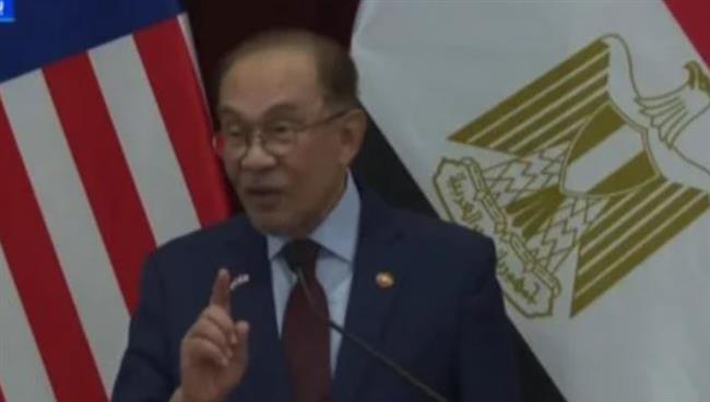 رئيس وزراء ماليزيا: الرئيس السيسي صديق عزيز ونتطلع لتعزيز التعاون الاقتصادي مع مصر