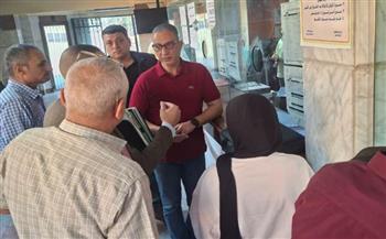   محافظ الجيزة يتابع خدمات المواطنين بالمركز التكنولوجي بمنشأة القناطر