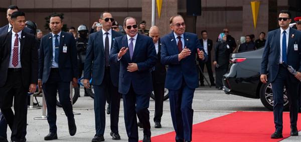رئيس وزراء ماليزيا: علاقات الصداقة مع مصر ستواصل ازدهارها