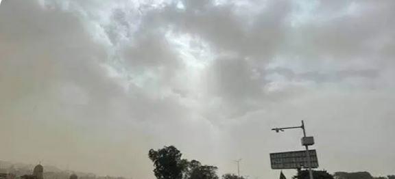 الأرصاد تحذر من أمطار رعدية وسيول في سيناء والبحر الأحمر.. و39 درجة بأسوان