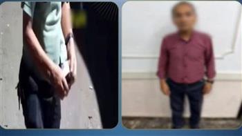   دون وجه حق.. ضبط سايس بالمعادي لطلبه مبالغ مالية من المواطنين