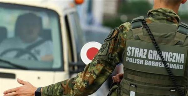 الداخلية البولندية: اجتماع طارئ بعد معلومات عن مخطط لاغتيال رئيس الوزراء ووزير الدفاع