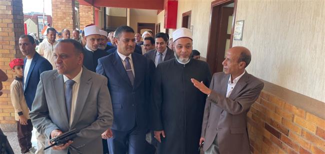 وكيل قطاع المعاهد الأزهرية يفتتح «معهد آل عطوة الأزهري» بميت النحال