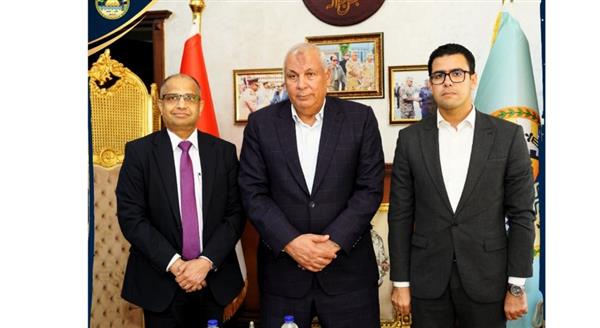 محافظ مطروح يستقبل سفير سريلانكا بالقاهرة