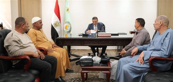 وزير الزراعة يلتقي ممثلي بعض الفلاحين بالبحيرة لمناقشة سبل تطوير الخدمات