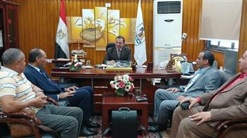   مدير تعليم بني سويف يشهد ورشة عمل لمشرفي التدريب الميداني