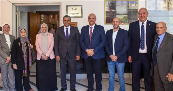 محافظ الإسكندرية يشهد احتفالية "يوم الوفاء للعالم الجليل الدكتور أحمد زويل" بكلية العلوم
