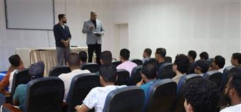   محافظ السويس يتابع إجراءات التوظيف فى اليوم الثاني لمقابلات شركة سايلون