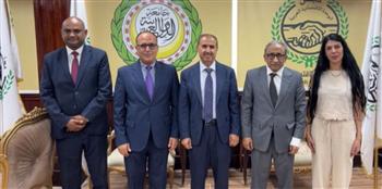   السفير محمدى أحمد النى يستقبل القائم بأعمال المندوب اليمني لدى الجامعة العربية