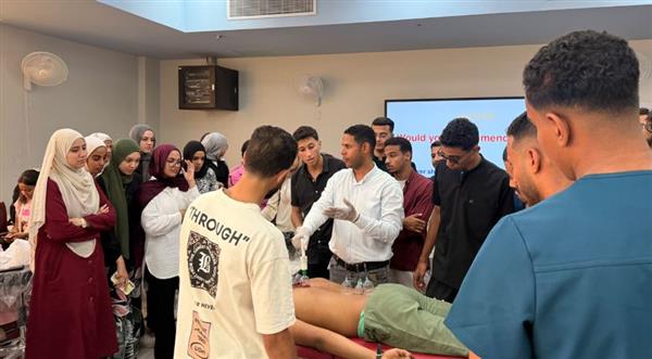 جامعة جنوب الوادي الأهلية تنظم ورشة عمل حول "الأسس العلمية والتطبيقات العملية للحجامة الطبية