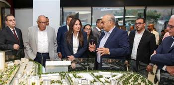   وزيرة الإسكان تطّلع على مستجدات تنفيذ مشروع «205» بمدينة الشيخ زايد