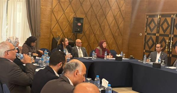 مركز تحديث الصناعة يؤهل الموردين المحليين للتعاون مع شركة السكك الحديدية "نيرك"