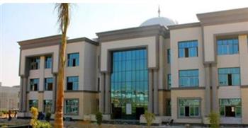   جامعة جنوب الوادي الأهلية تبحث إنشاء مشروعات طبية ورياضية جديدة