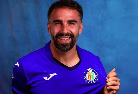 رسميًا.. خيتافي يضم داني كارفاخال بعد رحيله عن ريال مدريد