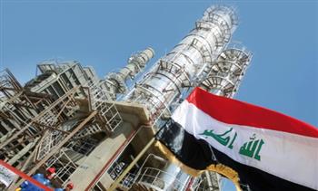   العراق يرفع صادراته النفطية إلى 2.7 مليون برميل يوميًا.. وخطط لتعزيز التصدير عبر تركيا