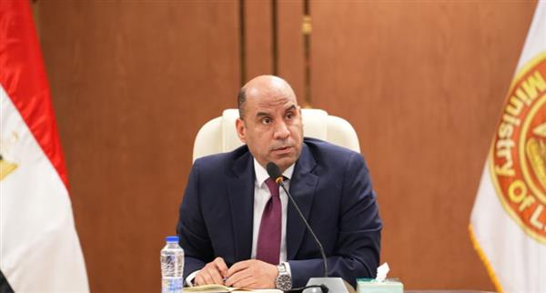 وزير العمل يفتح ملف تعديلات قانون النقابات العمالية