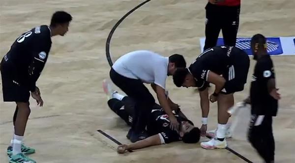 الأهلي يعلن إصابة معاذ عزب بارتجاج خفيف في المخ قبل نهائي أفريقيا لليد