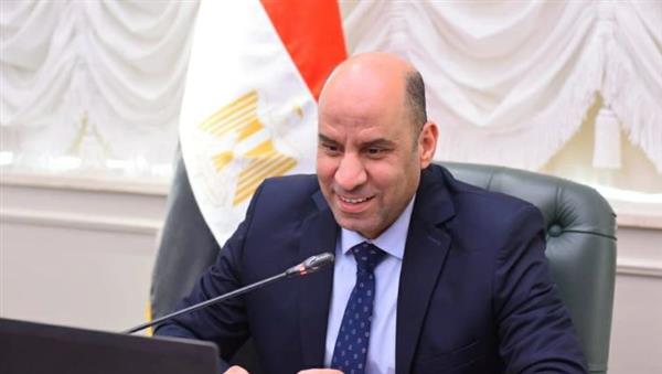 وزير العمل: التعاون المصري السويسري يدعم الصناعة الخضراء