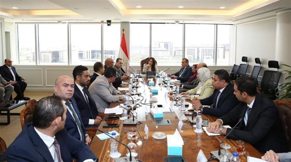 الإسكان تبحث إنشاء صندوق للاستثمار العقاري .. تعرف علي التفاصيل