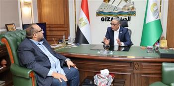   محافظ الجيزة يبحث مع رئيس شركة المياه والصرف الصحي خطط تطوير المنظومة 