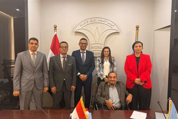 القومي لحقوق الإنسان ينظّم لقاءً توعويا لباحثي الأمانة الفنية حول الذكاء الاصطناعي