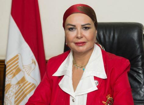 أمل سلامة: مصر قوية بتماسك رئيسها وجيشها وشعبها.. وسنقف خلف الدولة في مواجهة الشائعات