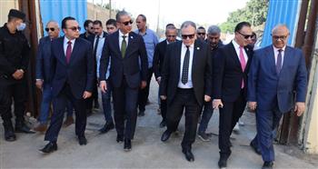 محافظ الجيزة : إنهاء تكدس المركبات بساحات التحفظ