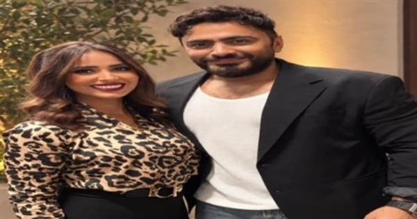 تامر حسني يفاجئ رنا سماحة برسالة بعد غنائها "كفاياك أعذار"